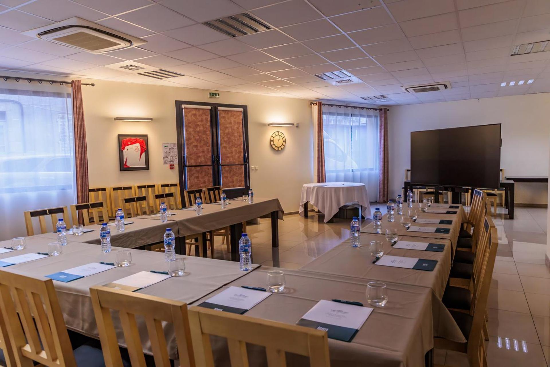 Logis Hotel Restaurant Auberge De La Xaintrie Saint-Privat  Exteriör bild